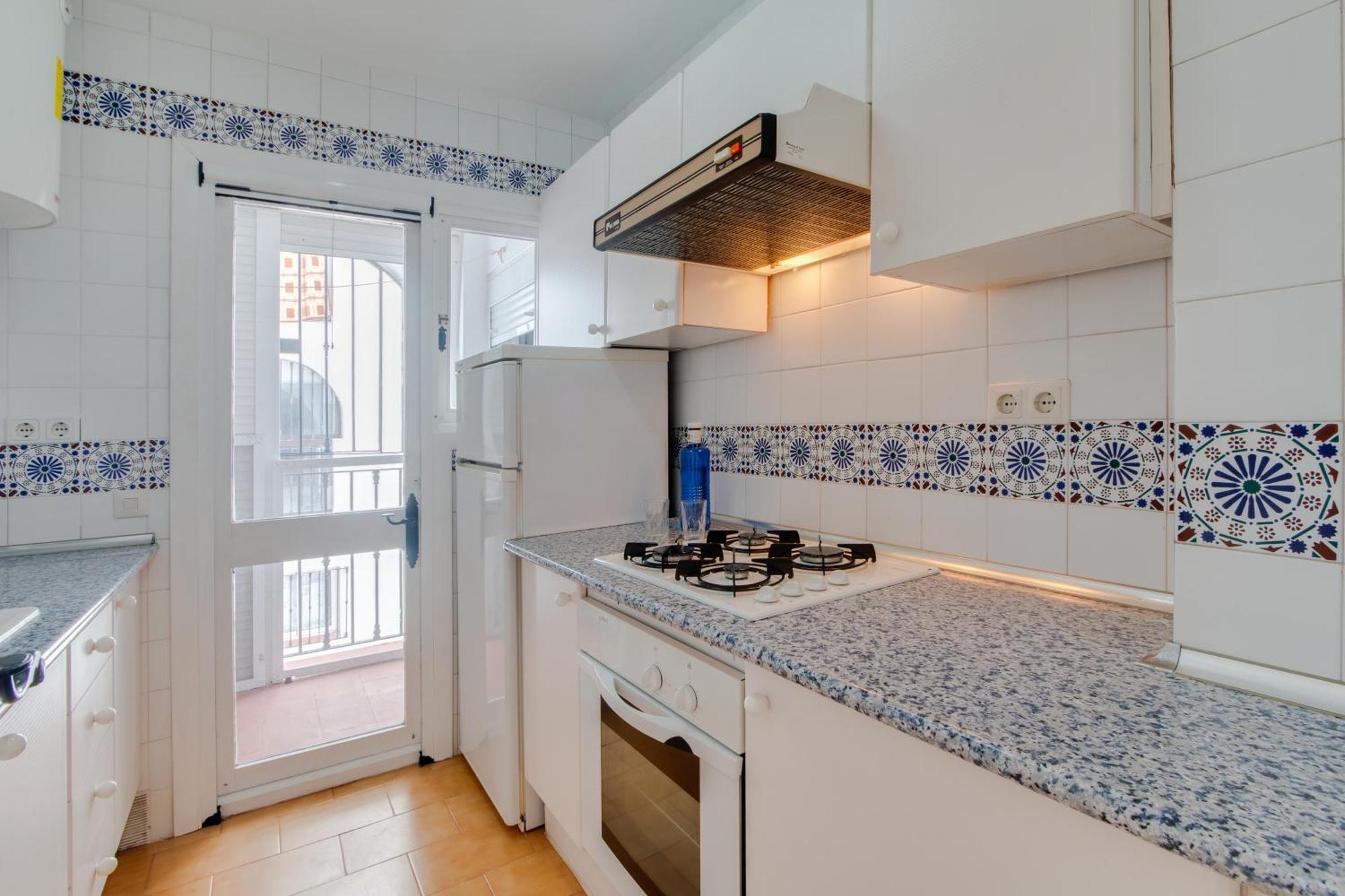 Close To The Beach, 5 Minutes Walk San Luis de Sabinillas Exterior photo